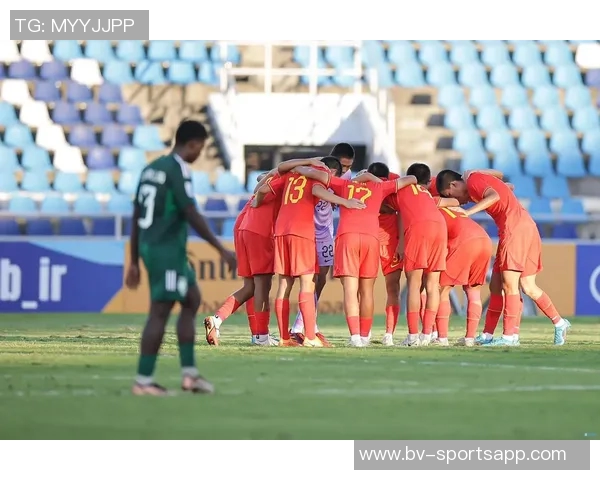 弗罗因德谈乌尔比希成长潜力并对麦克参加U17世界杯表示欣喜