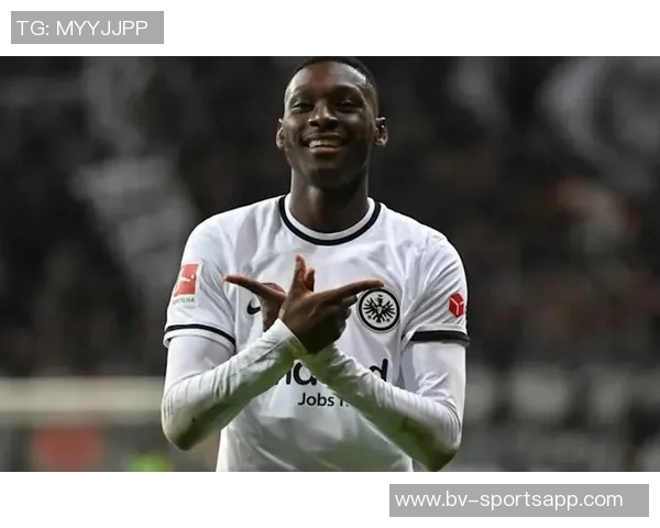 穆阿尼无需手术治疗但需佩戴护具面罩继续参赛 穆阿尼无需手术治疗但需佩戴护具面罩继续参赛