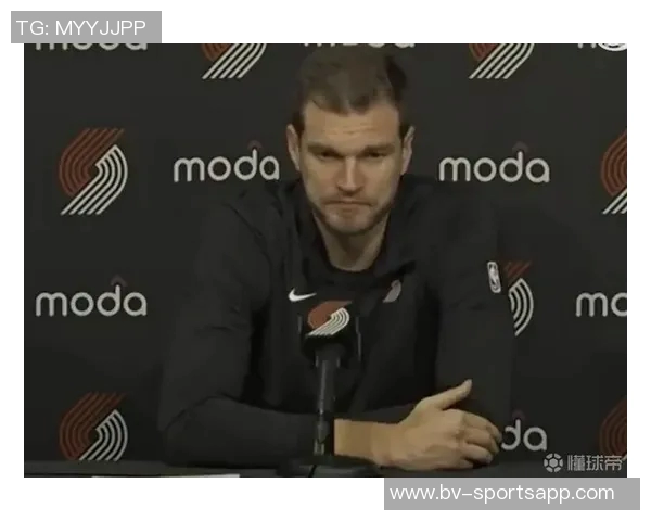 斯普利特的战术理念：快速决策与频繁移动成就独特风格